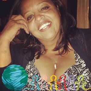 Meet your Posher, Nicole e